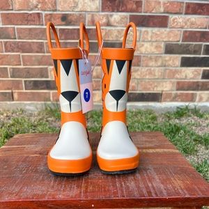 Cat and Jack Tiger Rainboots